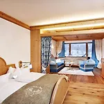 Relais&châteaux Spa-hotel Jagdhof 5*