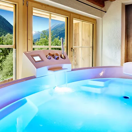Отель Relais&chateaux Spa-hotel Jagdhof Нойштифт-им-Штубайталь